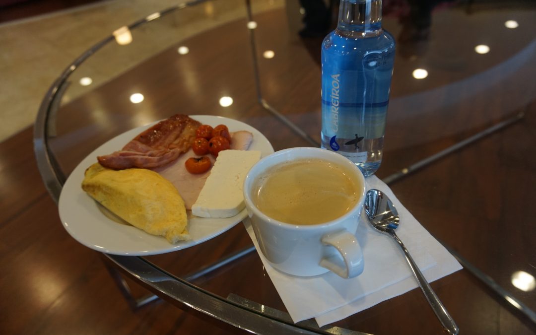 Lounge Review: Returning to the Iberia Velázquez Sala VIP Madrid | Terminal 4S
