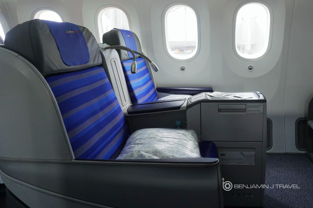 Hot Cabin, Cold Service: LOT Premium Economy (787-8) From Chicago to Warsaw  - The Points Guy